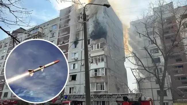 Пошкоджений російською ракетою запорізький будинок