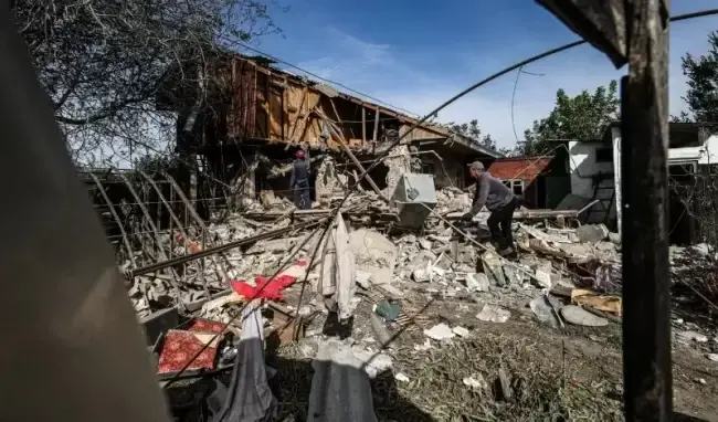 Наслідки російських обстрілів / Фото: Запорізька ОВА