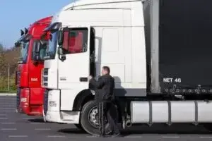 Як обрати надійного перевізника по Україні?