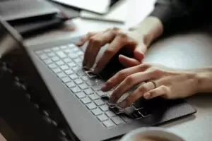 Доступ до інтернету / Фото: freepik.com