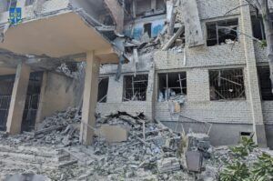 Наслідки російських обстрілів по Степногірську