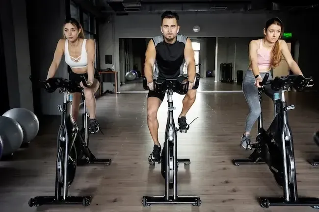 Велотренажери SPIRIT FITNESS та їх особливості