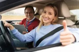 Як вибрати сучасну автошколу в Україні?