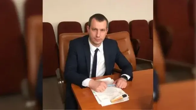 Максим Денщік
