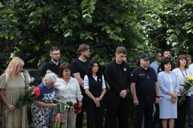 У Запоріжжі вшановують пам’ять загиблих дітей