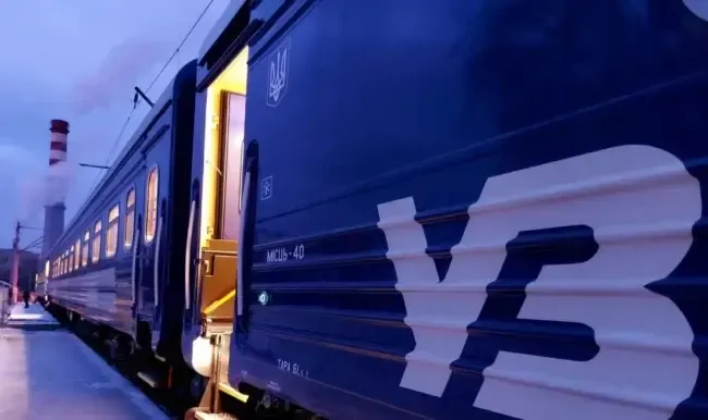 У потязі "Запоріжжя-Ужгород" від спеки померла жінка