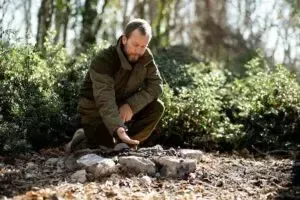 Почему тактические сумки и куртки софтшелл лучше покупать в магазинах военторг?