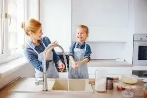 Как правильно выбрать смеситель для кухни?