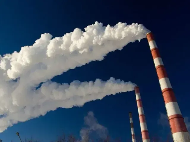 В Запоріжжі через несприятливі погодні умови може відчуватися неприємний запах