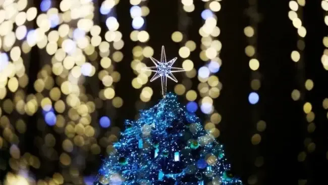 Новорічна ялинка