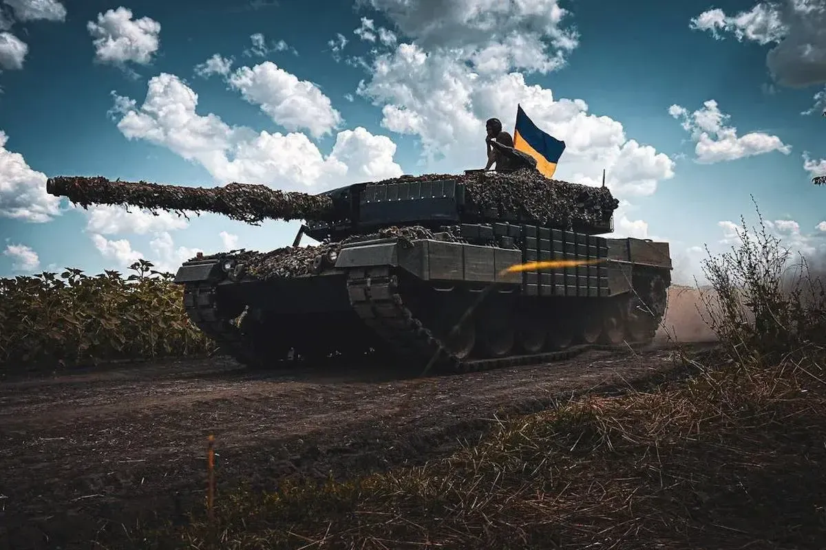 Танк Leopard 2A6