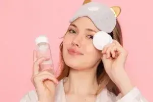 Почему стоит выбрать и купить тоник для лица: советы бьюти-эксперта
