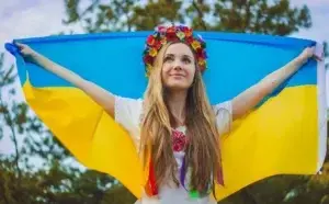Привітання з Днем української жінки 2025