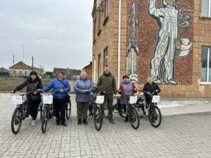 У Запорізькому районі соцпрацівникам видали електровелосипеди