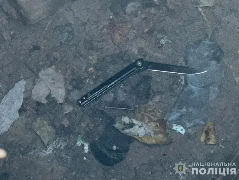 У Запоріжжі в житловому будинку вбили чоловіка