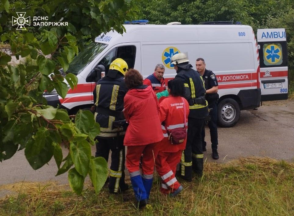 У Запоріжжі пенсіонерка впала у 6-метровий колодязь