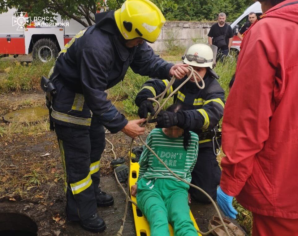 У Запоріжжі пенсіонерка впала у 6-метровий колодязь