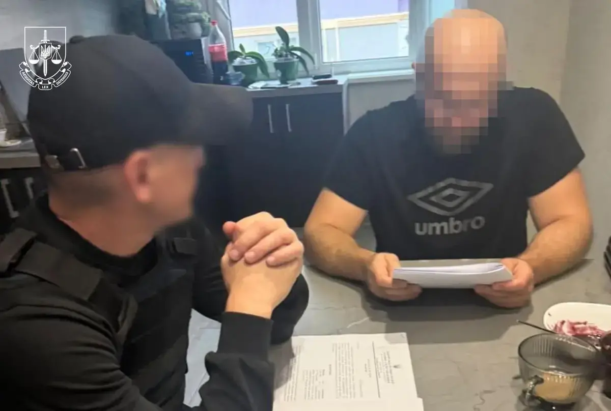 У Запоріжжі викрили схему, де ухилянтам робили «інвалідність» за $14 тисяч У Запоріжжі викрили схему, де ухилянтам робили «інвалідність» за $14 тисяч