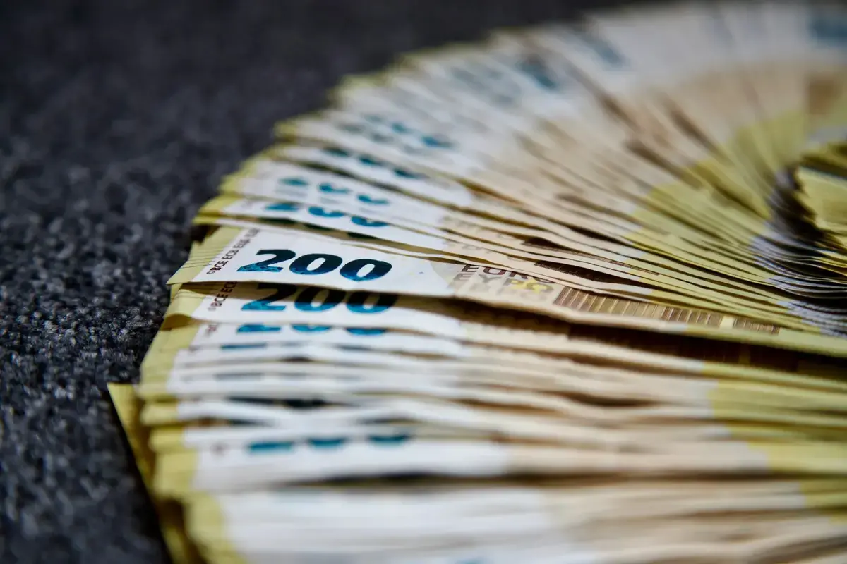 Фінансовий гороскоп на жовтень 2025 року для всіх знаків зодіаку