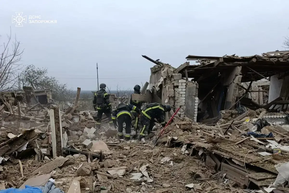 У Запоріжжі під завалами будинку знайшли тіло загиблого