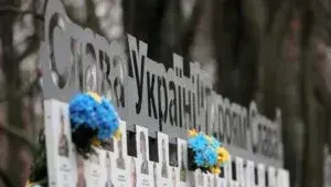 «Алея пам'яті» в Запоріжжі поповнилася новими світлинами полеглих Героїв