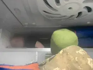 В Запоріжжі молодик сховався від прикордонників у матрацах 