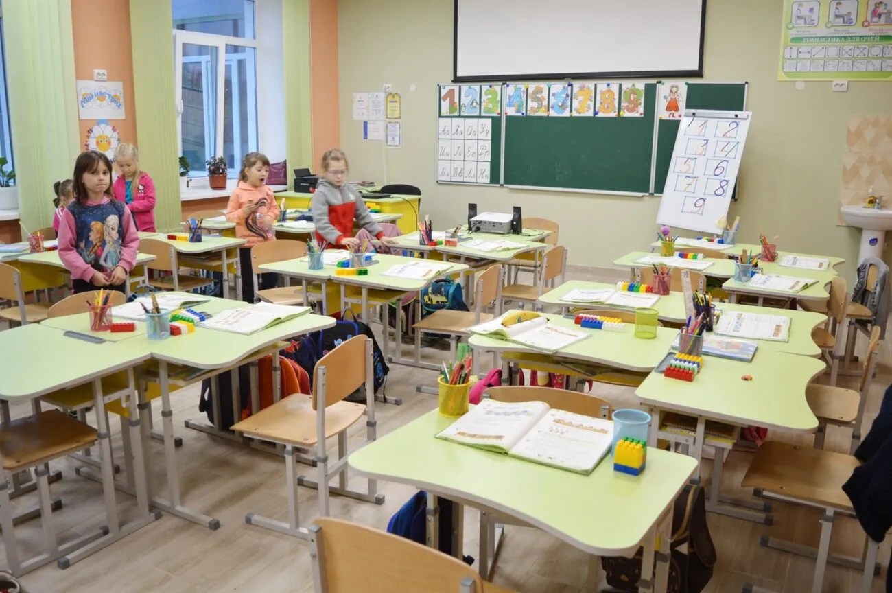 Стало відомо коли діти підуть до школи в Запоріжжі та області