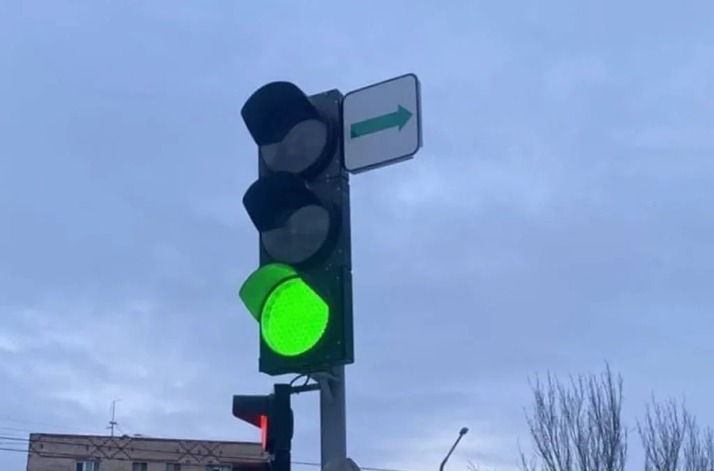 У Запоріжжі на в'їзді на дамбу запровадили нову схему руху