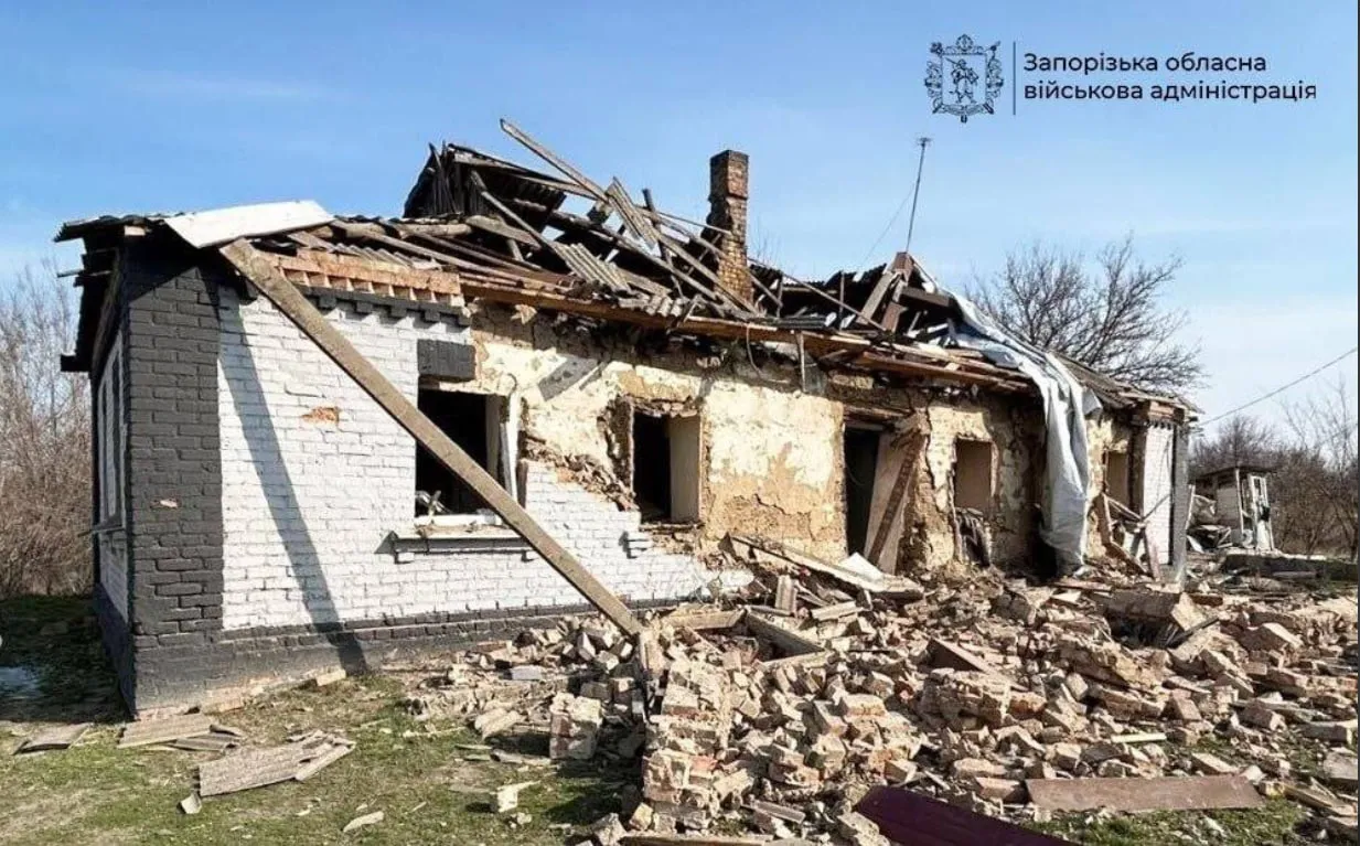 Двоє людей отримали поранення через масовані обстріли Запорізької області