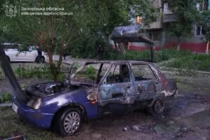 Чотири людини постраждали внаслідок ворожих обстрілів у Запоріжжі