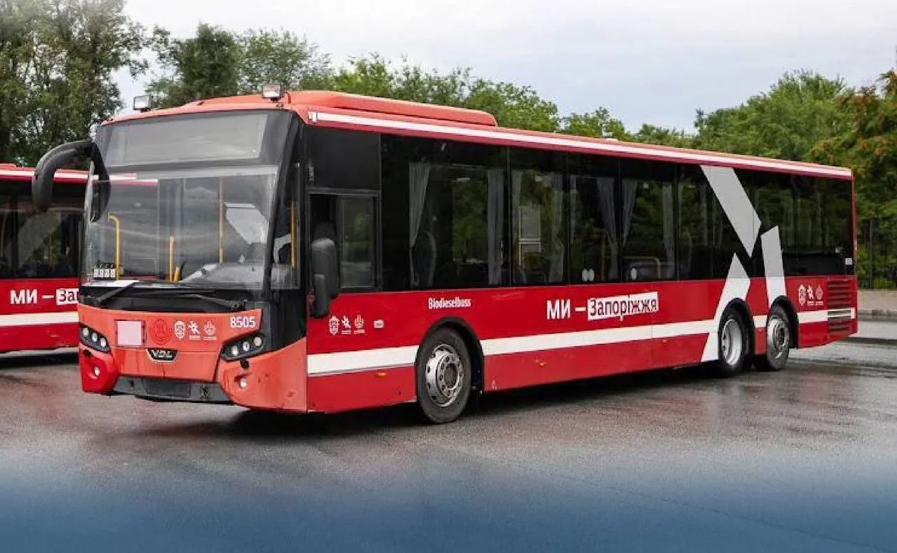 Транспортний колапс у Запоріжжі: мешканці скаржаться на роботу автобусів