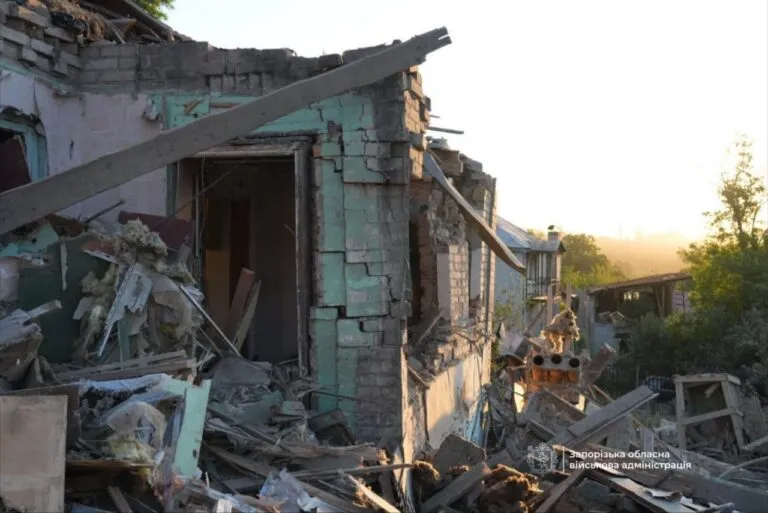 14 людей поранено, з них троє дітей: Запоріжжя та район пережили понад тисячу ударів за добу