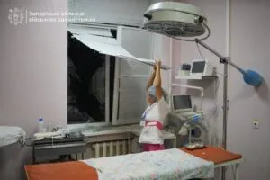 Ворог вдарив по дитячій лікарні Запоріжжя: понівечено весь хірургічний блок