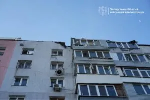 Одна людина загинула, ще четверо поранені: Запорізький район під масованими атаками РФ