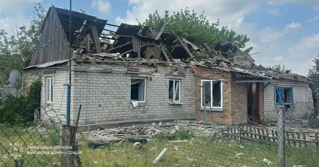Одна людина загинула, ще троє поранені: доба обстрілів на Запоріжжі