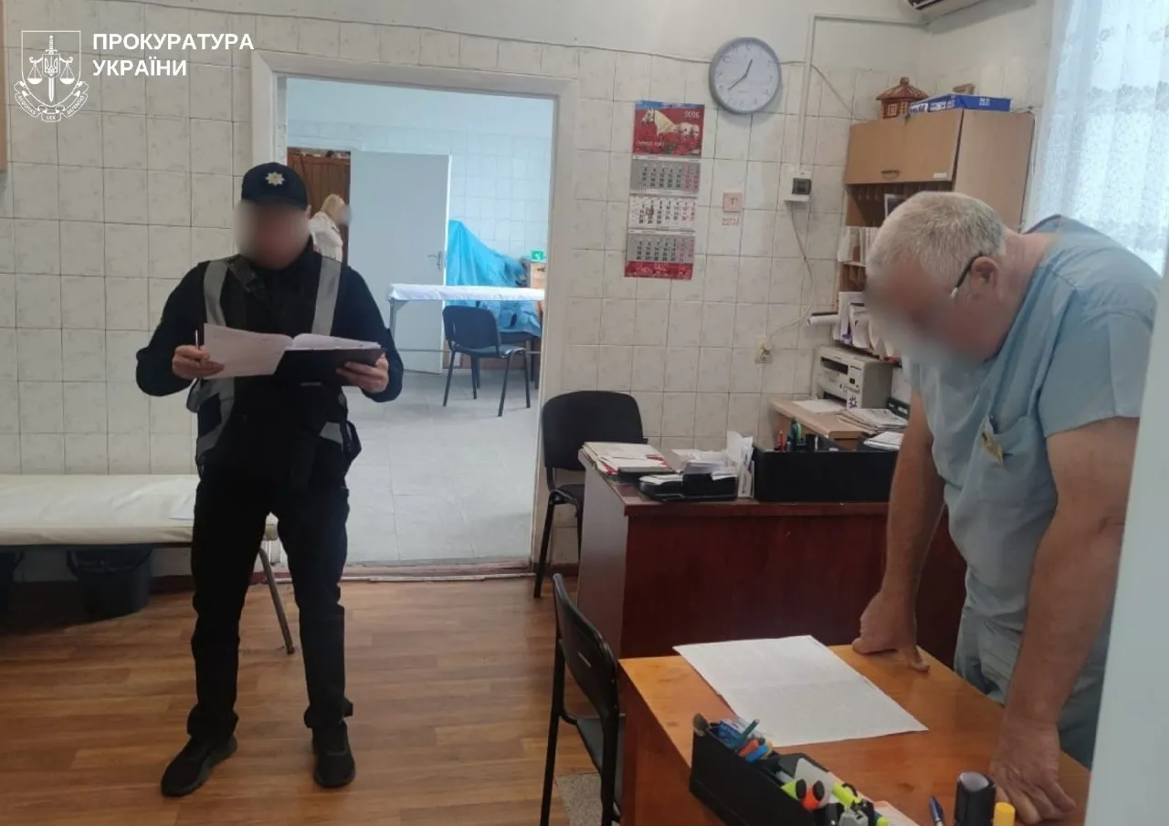 За 12 тисяч доларів «малювали» інвалідність: у Запоріжжі викрили схему з лікарями